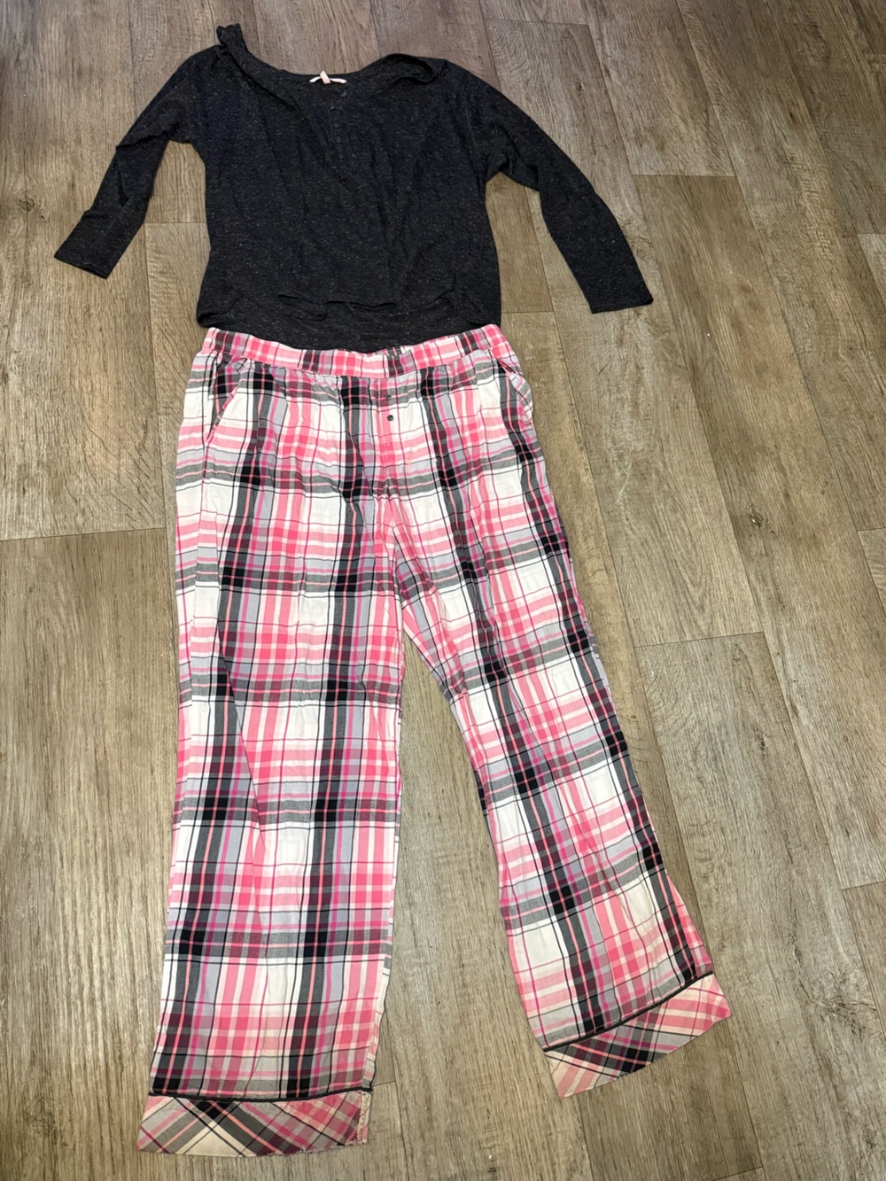 PINK Victoria's Secret Pink Plaid Lounge Pants